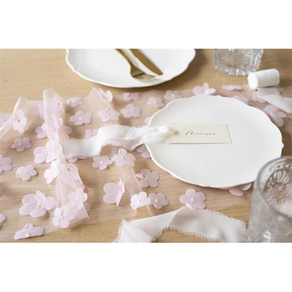 Asztali futó virágokkal világos rózsaszín 26 x 500 cm