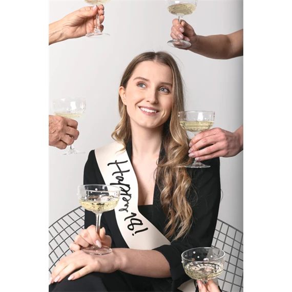 Szalag Happy 18 felirattal, krém, 76 cm