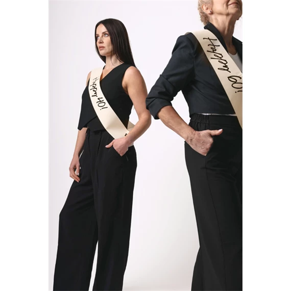 Szalag Happy 40 felirattal, krém, 76 cm