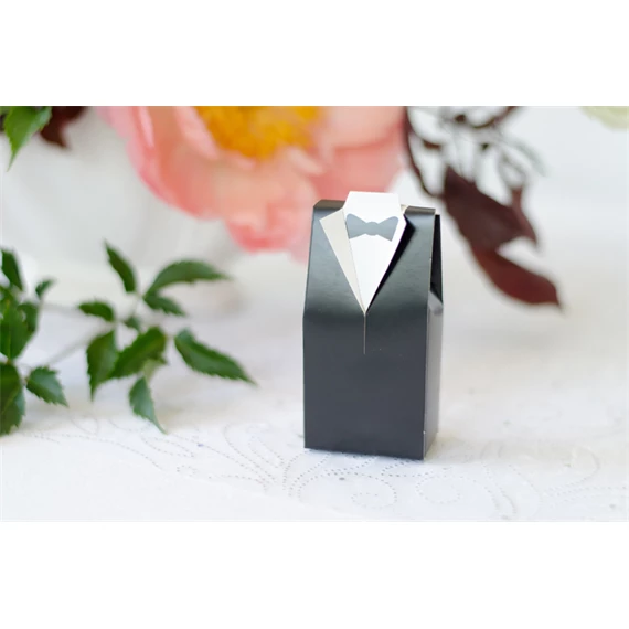 Dobozok vőlegény fekete szöveg nélkül S/10