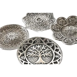 Füstölő tartó 11x11x1 cm 4 féle