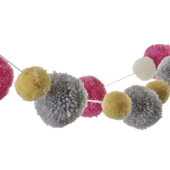 Füzér pomponos 170x10x10 cm 2 féle