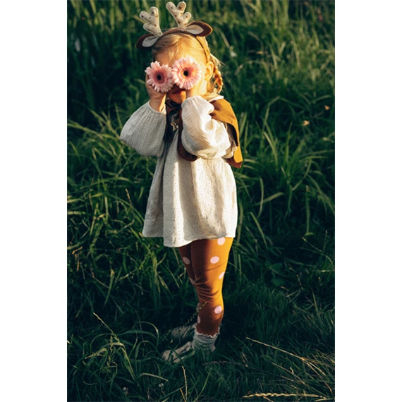 Jelmez kislányoknak őzike, vegyes