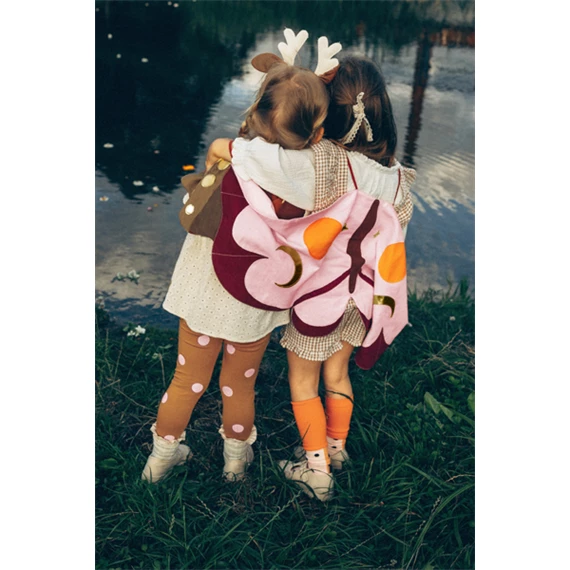 Jelmez lányoknak - lepke, vegyes