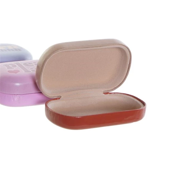 Kontaktlencsetartó 9,6x5,7x3 cm 3 féle