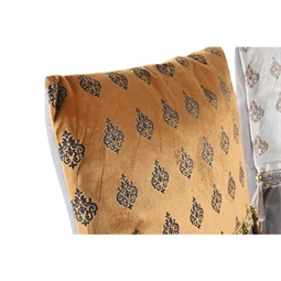 Párna bojtos 45x10x45 cm 3 féle