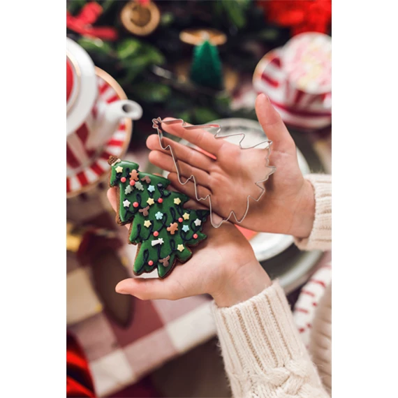 Süteménykiszúró karácsony 5-8,5 x 4,5-13 cm ezüst S/6