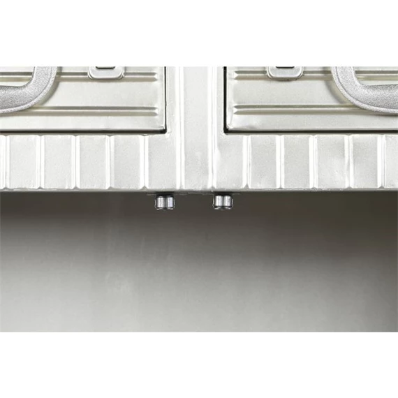 Szekrény 80x39x82 cm