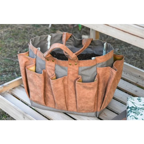 Táska sok zsebbel 47x18x27 cm